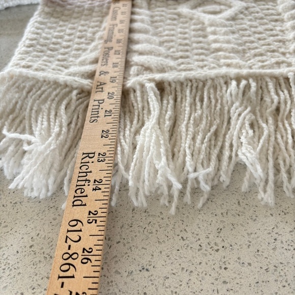 Aqua Fringe Sweater Large Chunky Cowl Neck Ivory Cable Knit Blogger Favorite NEW - Picture 9 of 13